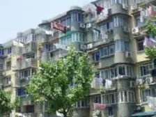 徐汇区南站光华园1室1厅,大一房一厅,厨卫朝北