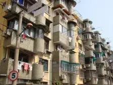 徐汇区一梯两户铁口精装修一房,SHU包还在,目前两房