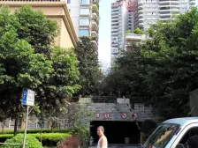 交通便利,生活配套完善,房子户型结构不错,