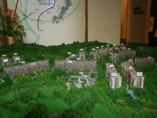 学府路 天景雨山前三房165万