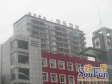 歇台子轻轨出口 精装三房 单价6开头抬走