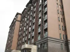 精装带90平阁楼,临河临别墅,6层洋房,带空调地暖
