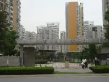 东湖大郡三期,小区中间位置,二次装修保养新