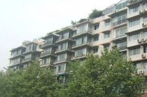 新鸿苑 2室1厅 东南