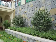 西区 中航翡翠城高层四房148万