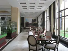 西区 中航翡翠城高层四房96万