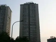 解放碑 三峡大厦二房88万