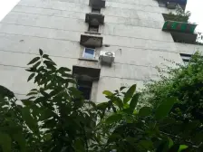 观音桥商圈红旗河沟黄泥磅小区里的大2房住家出行方便