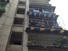 商圈,轨道交通,顶楼,精装修三房,拎包入住