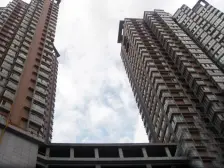 万国港 兰新商圈 满二年 诚心出售 可按揭 停车方便