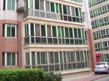 此房满五唯一,近地铁口,低楼层可做小饭桌