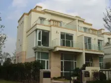 五号线地铁站 双拼别墅南花园南临河