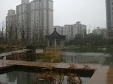 经典南北直通+纯毛坯+看房随时+诚意出售+双轨交