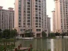 近地铁,中间楼层 电梯房 无抵押 必看好房