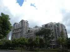 正阳飞机户型三房,中间楼层 ,房东诚意出售