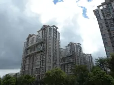 满五年,户型正气,采光好,诚心出售。。