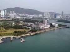 市政府地铁口,国盟新天地,东南北朝向,前后阳台