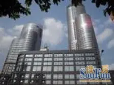 观音桥红旗河沟转盘 世纪英皇南塔 大户型出售