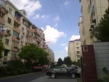 采光充足,景观房,一梯两户,小区中心位置,精装修