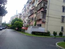 主卧朝南,居家装修,诚意出售,刚需好房