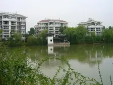 精装 电梯带阁楼,采光好,热销好房