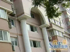 此房满五年,业主售房诚意度高,地铁口无缝对接
