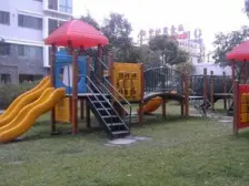 嘉利豪园 4室3厅 南