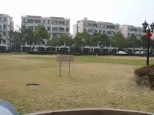 国展旁四万单价 买未来地铁口公园别墅小区60绿化