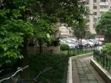 业主急售,交大地铁口,武康大楼打卡点