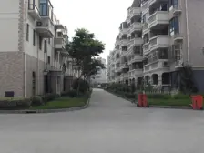 房源采光好带阁楼,看房方便,业主诚心出售