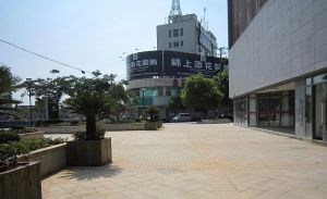 东润名邸1室1厅南