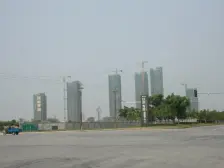 绿地香颂 豪装别墅 大四房 南大附小学区 地铁口