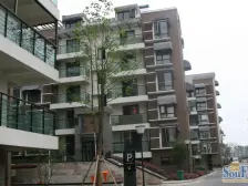 精装修顶复,带南北双露台,位置安静,业主诚心出售