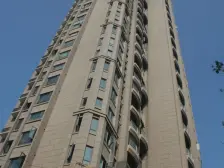 世纪中央城 南北通透,采光好 装修好,环镜优美 近地铁 视野好,诚心出售