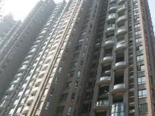 双地铁口 出门就是天虹 精装修 拎包入住 太阳无挡。