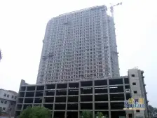 带100米露台临雁滩公园 森地国际3室2厅2卫