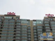 海关地铁口,吾悦广场旁2室2厅精装房出售。