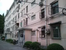 宝钢一村,全明户型,户型正气,采光充足!