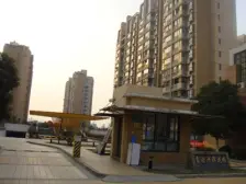 富浩河滨花园3室南朝向369.00万元/套出售