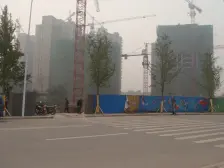 宫和碧水云天 3室1厅 西