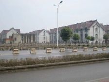 惠南·布鲁斯二期-靖海南路666弄·5室·6厅