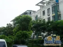 近地铁 中间楼层,精装 无抵押,新上房源