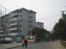 精装修可拎包入住 二楼适宜家里有老人 夏碧路繁华街道