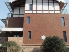 业主保养好 小区户型正正的三房 得房率高 近地铁