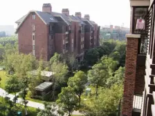 边套沿河大花园 地铁口的别墅 满五年 万科品质