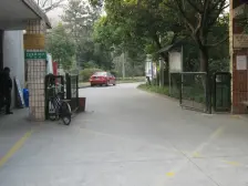 精装修一房一厅 视野开阔无遮挡