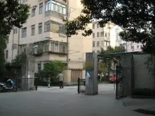 中楼层+精装修+一室一厅+凉城品质小区+近地铁有钥匙