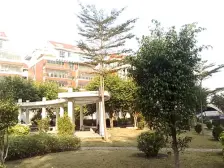 宝龙旁,面积小,总价低,好楼层