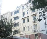 新华路品质小区近交大,全明边套两房,电梯已加装!