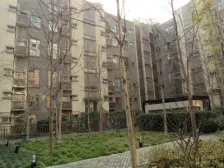 大学路豪横复式,带车位,满五税费少,采光好视野佳